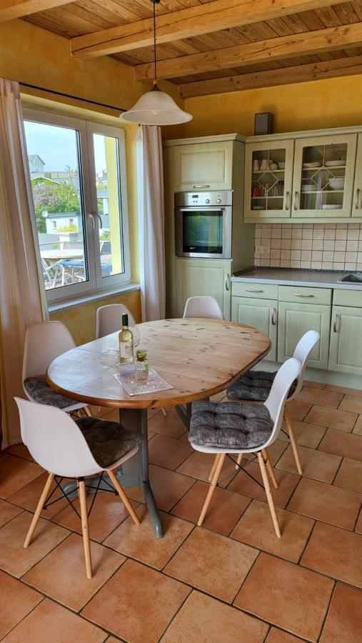 Haus Krabbe Mit Strandkorb Inkl Goehren  Exteriör bild